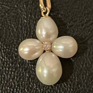 Vintage - 14K gold necklace with pearl pendant -Jacmel Jewelry Inc.